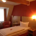 Altstadthotel Arte מלון
