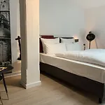 Altstadthotel Arte מלון פולדה