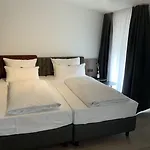 Altstadthotel Arte מלון