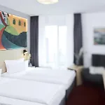 Altstadthotel Arte פולדה