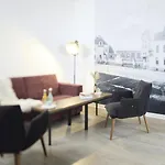 Altstadthotel Arte מלון פולדה