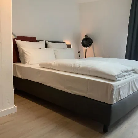 ホテル Altstadthotel Arte 4*