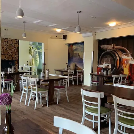 Altstadthotel Arte Ξενοδοχείο