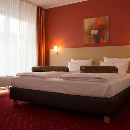 Hotell Altstadthotel Arte 4*