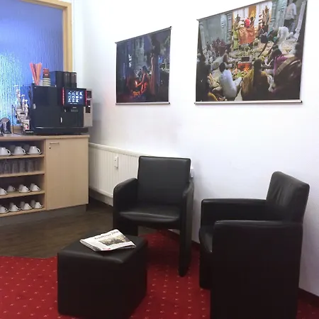 Hotell Altstadthotel Arte 4*