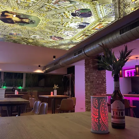 ホテル Altstadthotel Arte フルダ