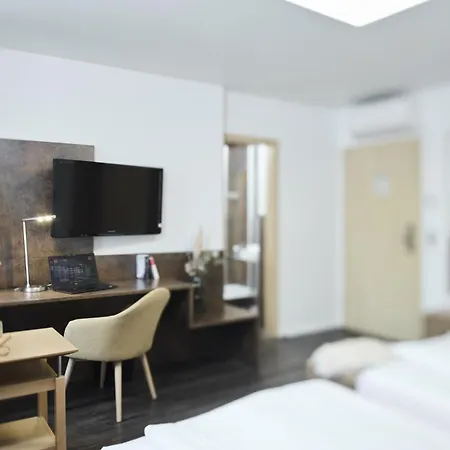 Altstadthotel Arte فولدا