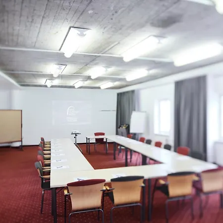 Altstadthotel Arte فندق