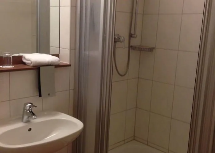 Altstadthotel Arte 호텔